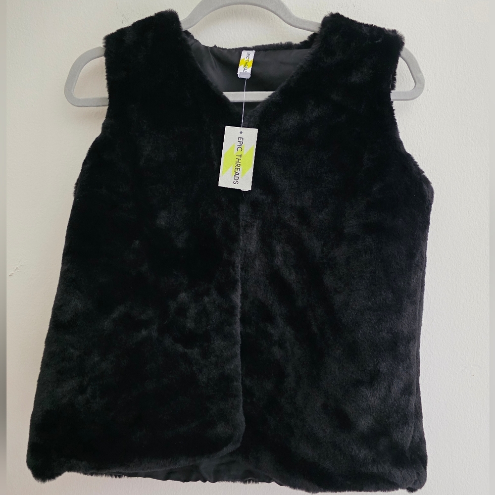 Epic Threads V-neck Faux Fur Vest Kid's 14/16 - Picture 3 of 6